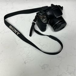 Canon Camera With SSD And SSD Adapter 