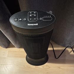 Honeywell Slim Whole Room Heater Ceramic Tower