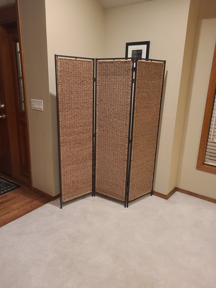Room Divider