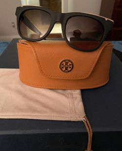 TORYBURCH