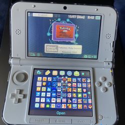 Nintendo 3 DS XL Luigi Edition