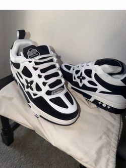 New Louis Vuitton Sneakers Black White LV Sz8 men’s luxury Shoes