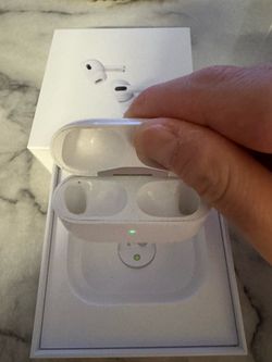 Apple AirPods Pro gen 2 Charging Case