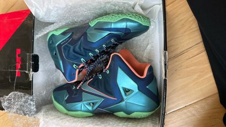 11.5 Lebron XI