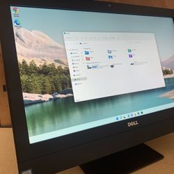 Dell All-in-One Computer - Windows 11 Pro