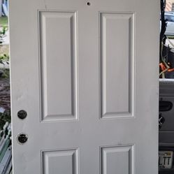 # Puerta Metal 36x79 