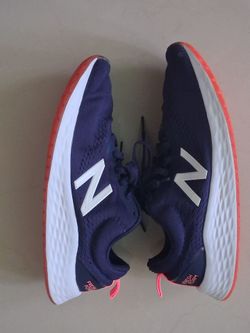 Women's new balance size 9