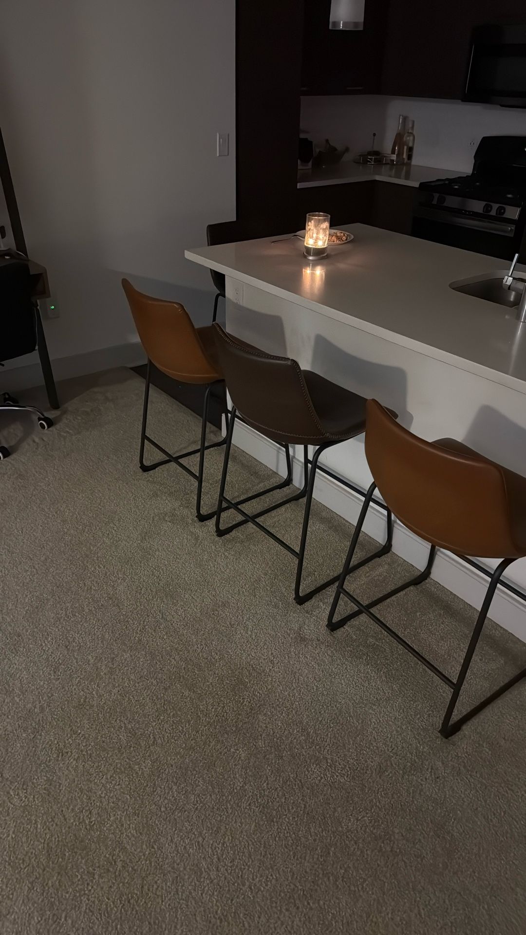 4 Bar Stool FauxLeather- Two Tones Of Brown