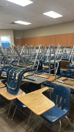 Free School student desk