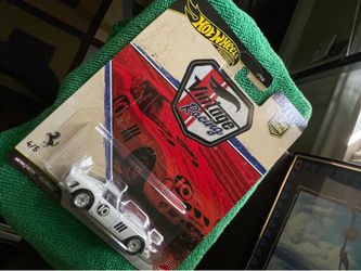 Hot Wheels Premium Ferrari 250 gto
