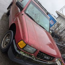 Parting Out 1995 Isuzu Rodeo Parts