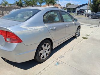 Honda Civic Sedan Silver