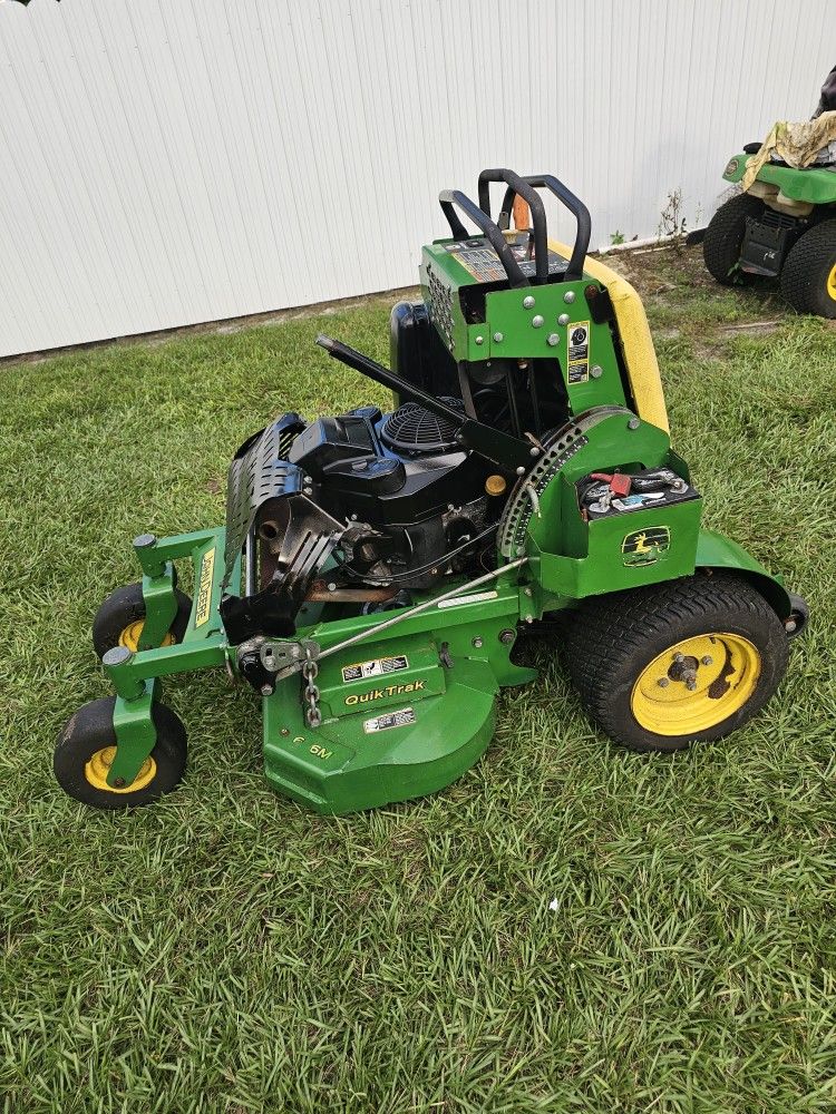 John Deere 36"