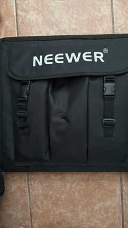 NEEWER 50W Upgraded Photo Studio Light Box, 24"x24" Portable Folding Photography Lightbox, 4 Backdrops, 5600K 160 LEDs 5200lx/0.5m Dimmable Picture Bo