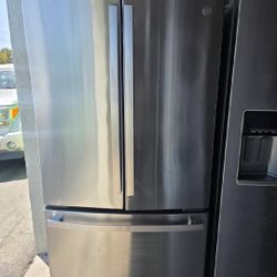Ge Frenchdoor Refrigerator 