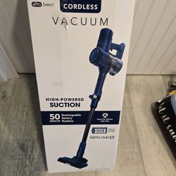 Cordless Vacuum – New Open Box – Excellent Condition – Fully Functional