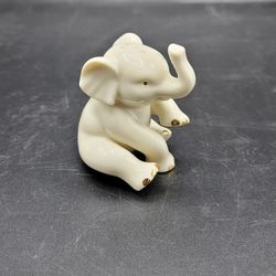 LENOX IVORY MINIATURES SITTING ELEPHANT, Porcelain, 3", 22K Trim