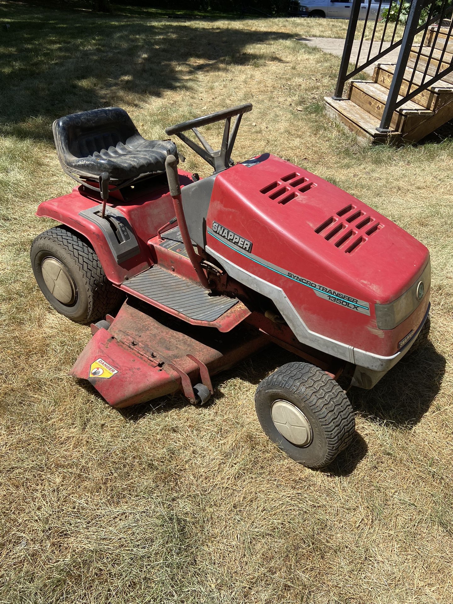 SNAPPER- 41” Riding Lawn Mower 