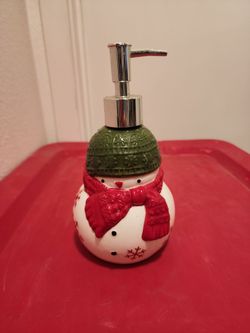 Ceramic snowman soap dispenser