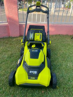 RYOBI
21-inch 40V HP Brushless Cordless Push Mower with 6.0 Ah Battery and Charger