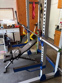 Weight rack with bar