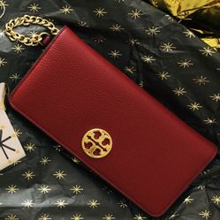 AUTHENTIC TORY BURCH BIFOLD WALLET, NEVER USED 