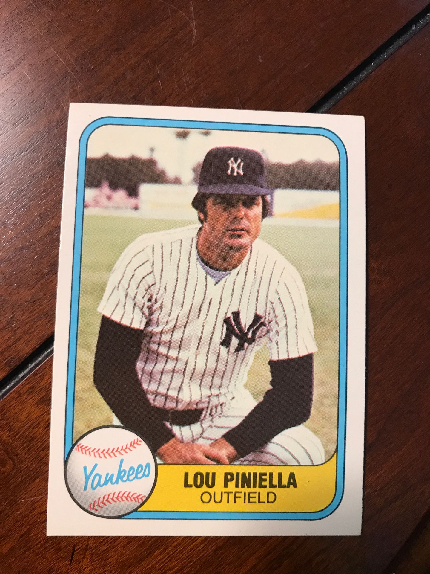 1981 Fleer LOU PINIELLA BASEBALL CARD #85 New York Yankees baseball ⚾️ card