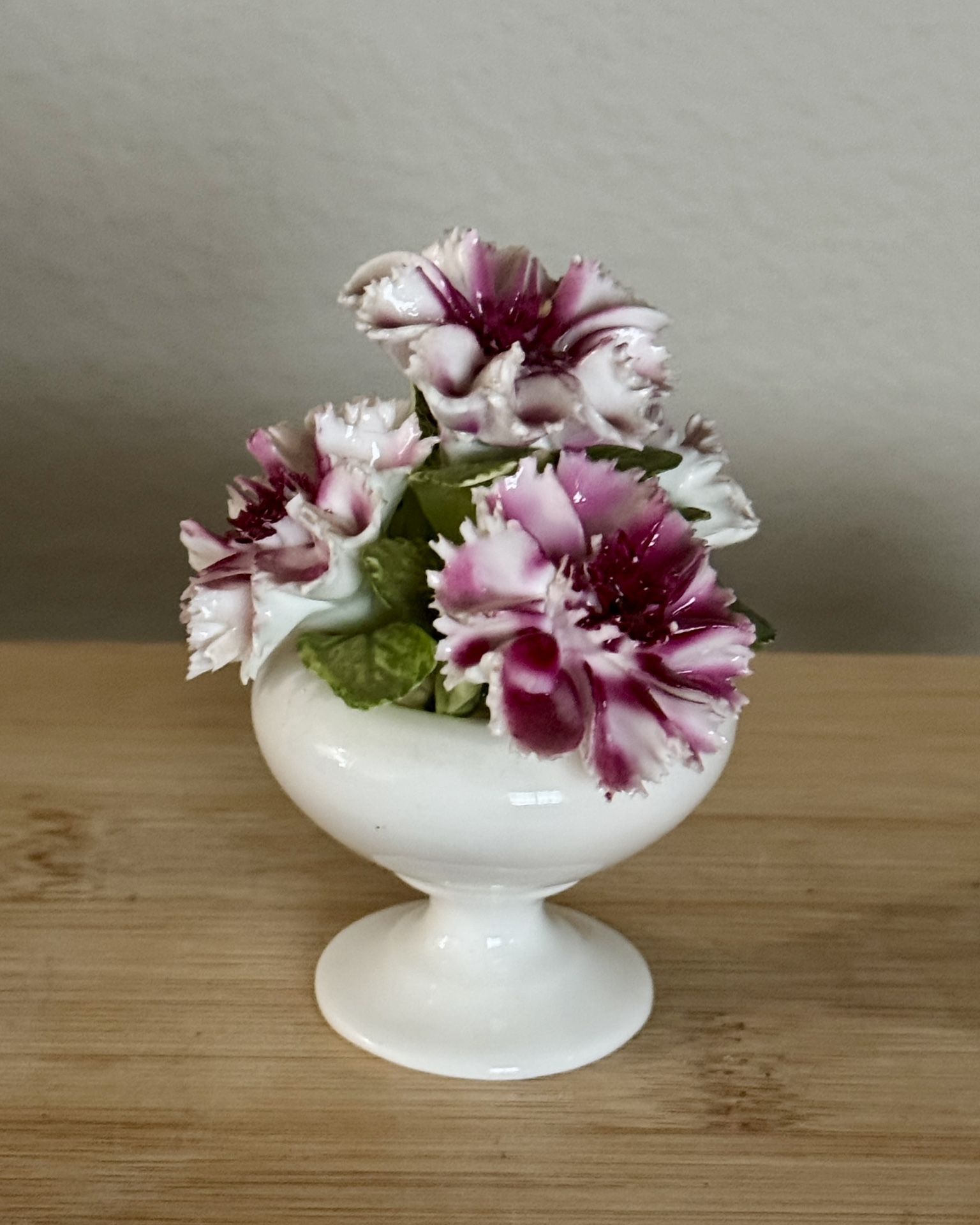 Vintage Aristocrat Elegant Floral Bone China Vase, Mini Floral Bouquet