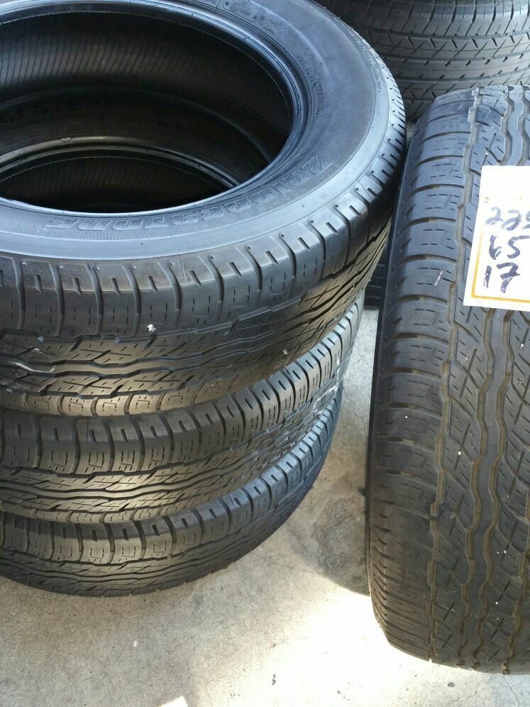 Rulas tires