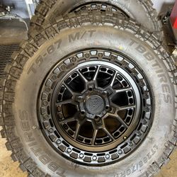 Tenemos Paquetes De Rines Y Llanta Para Tacoma ,GMC,Silverado Desde $1,700 