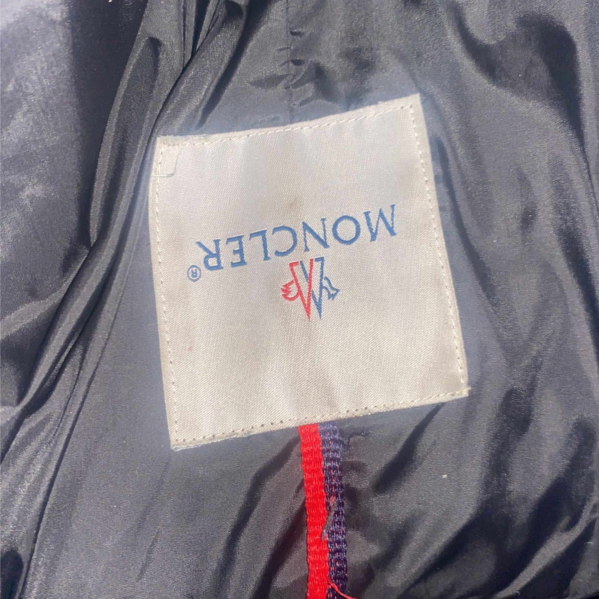 Moncler coat (offer Me)