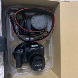 Canon EOS R10 With Canon RF S18-45mm F4.5-6.3 IS STM Lens Black Camera