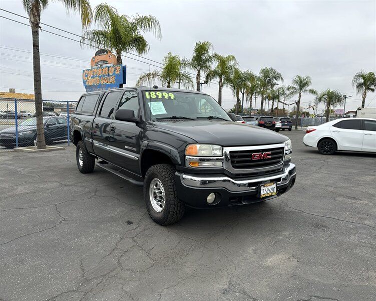 2005 GMC Sierra 2500HD Work Truck