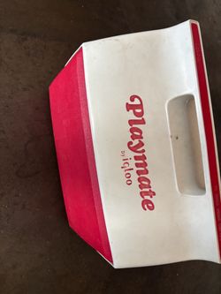 Igloo Playmate Cooler Red and White