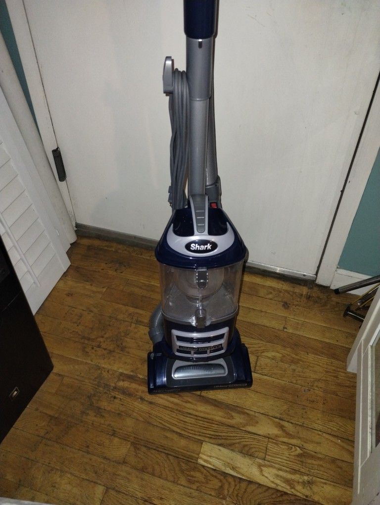 Shark Navigator Vacuum 