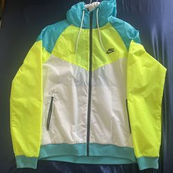 Nike Sweater/Windbreaker 