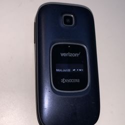 Kyocera S2720 Flip Phone Unlocked 