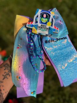Buzz bows