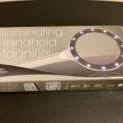 Handheld Illuminated Magnifier
