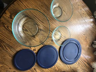 Vintage ribbed mixing bowls set of 3