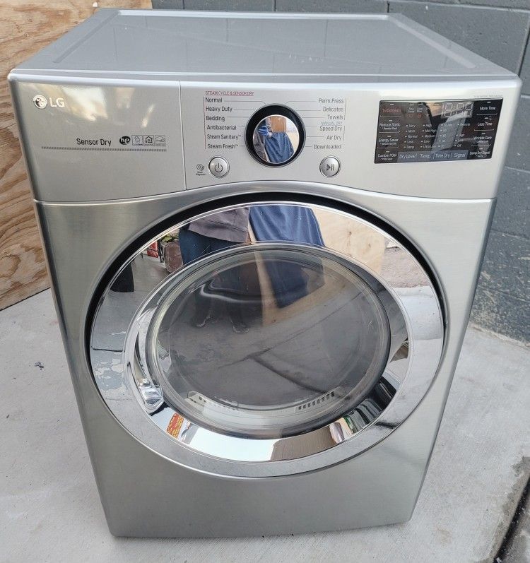 LG Gas Dryer (90 DAYS WARRANTY) DELIVERY AND INSTALLATION AVAILABLE