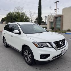2017 Nissan Pathfinder