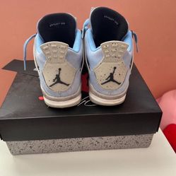 University Blues Size 10