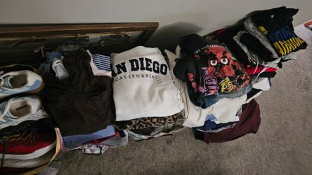 ALOT of cloths