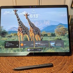 Surface Pro 11 (OLED) - Snapdragon X Elite, 16GB RAM, 256GB SSD + Slim Pen 2