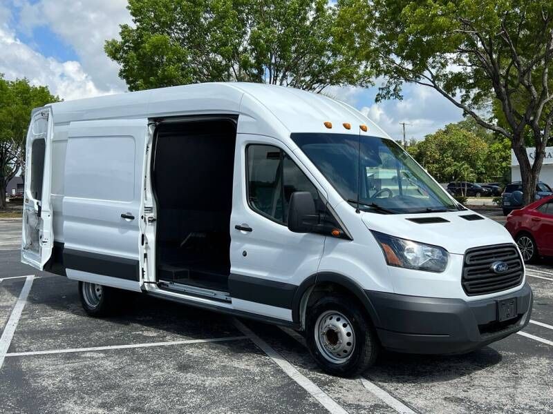 2019 Ford Transit