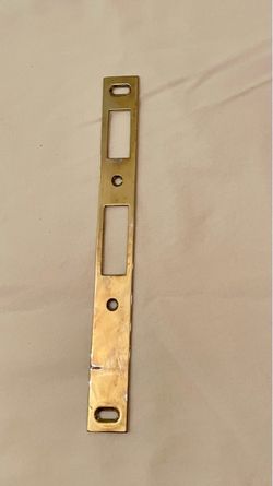 Bright Brass Andersen/EMCO Storm Door Striker Plate, Part #38426