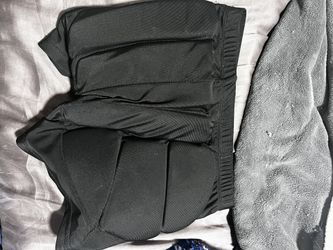 Like New Pad Shorts youth XL Skating Hip Protection