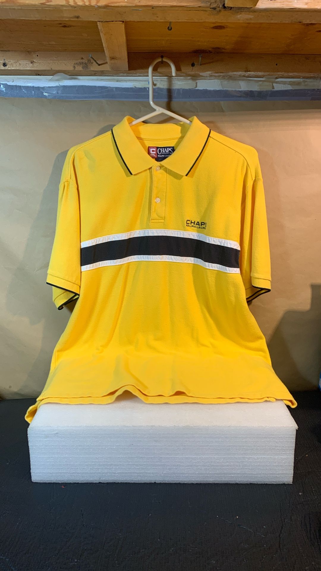 Chaps Ralph Lauren Medium Yellow Short Sleeve Shirt