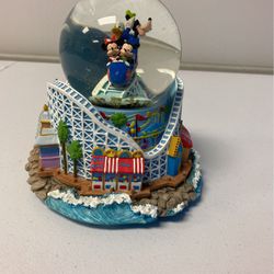 Disney Snow Globe 